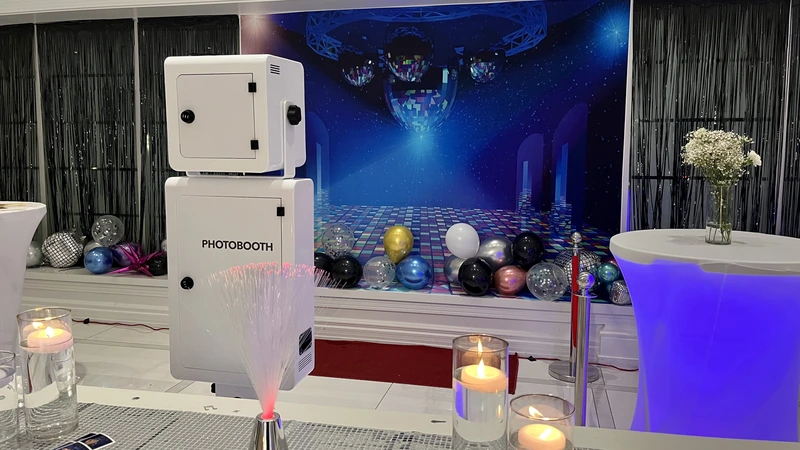 TO Snaps Instant Photo Booth Setup